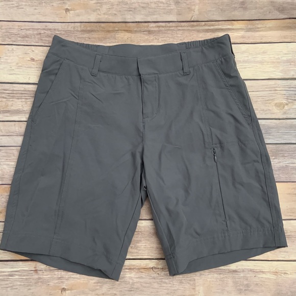 Size XS Evening Black 32 Degrees Ladies/' Woven Short with Stretch NWT